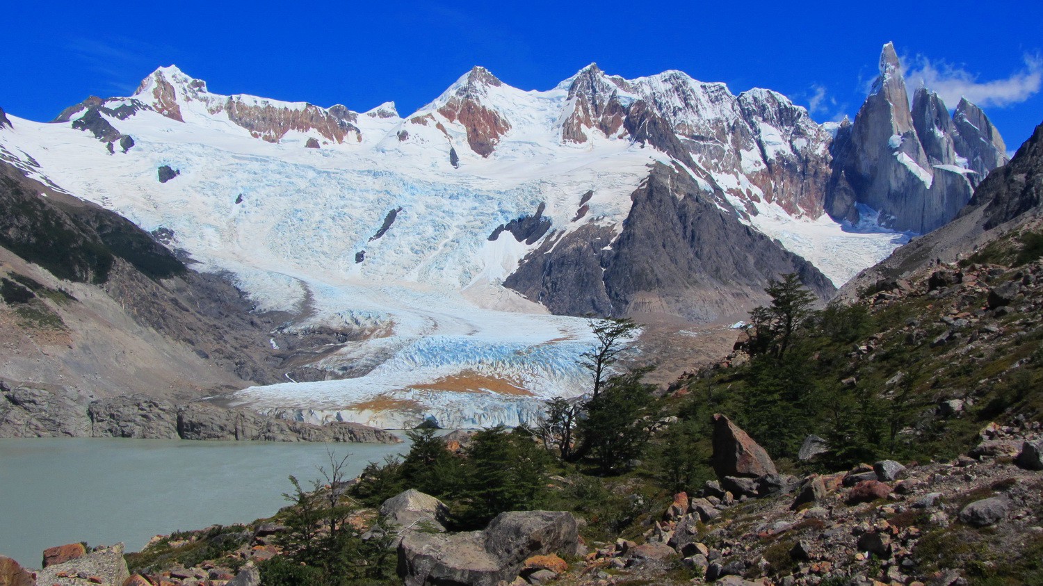 Glaciar Grande with Laguna Torre